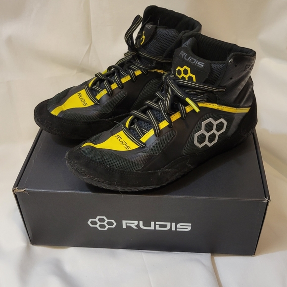 rudis wrestling shoe